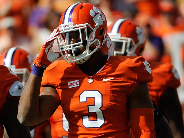 Clemson's Beasley shows linebacker skills during pro day (Image 1)_54115