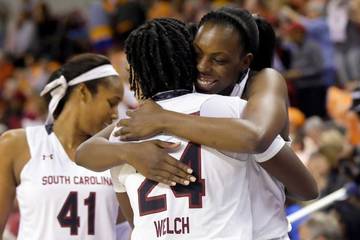 Gamecock women down Tennessee to win SEC tournament (Image 1)_54271