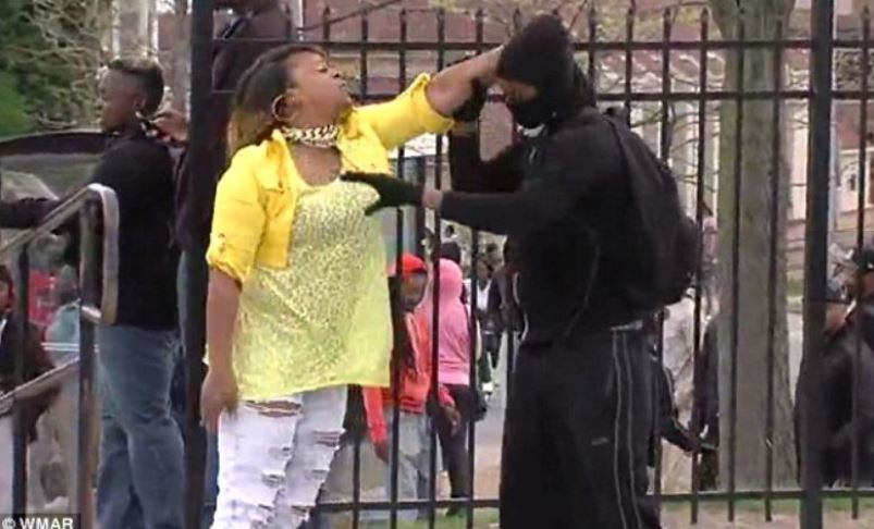 Baltimore mom_ _I just lost it_ seeing son at riots with rock in hand (Image 1)_57181