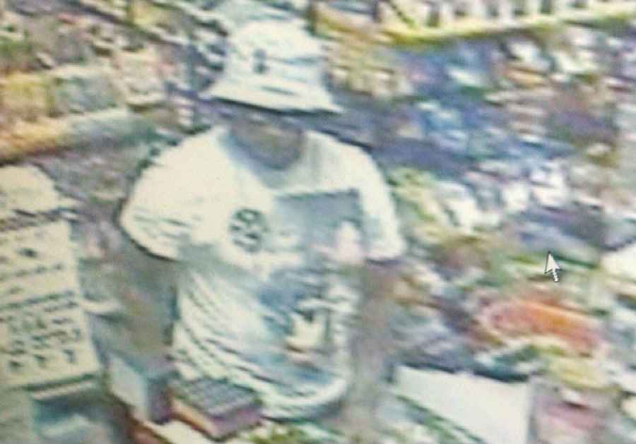 SC woman shot in the face during store robbery, gunman on the run (Image 1)_57352