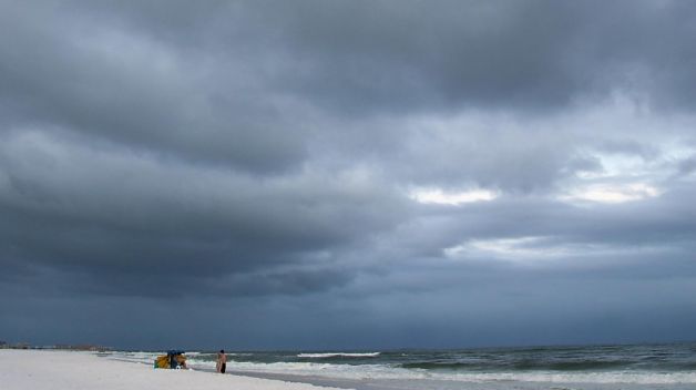 Georgetown County returns to normal operations, issues rip current warning (Image 1)_57987