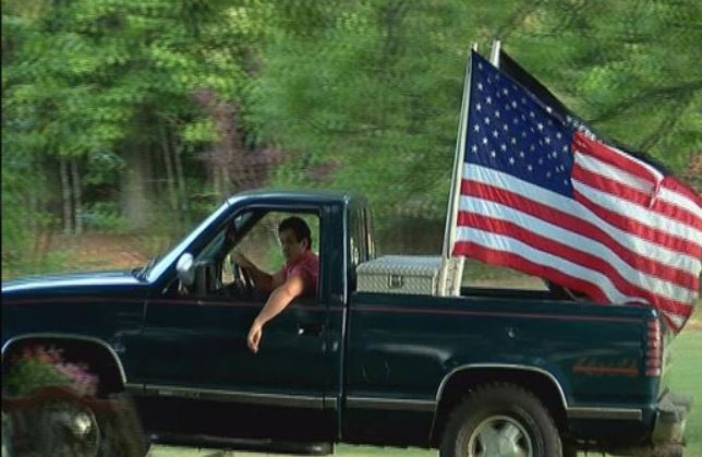 SC school orders student to remove American flag from vehicle (Image 1)_58295