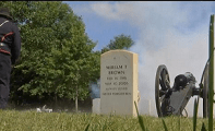 Volunteers work to restore WWI monument in Florence (Image 1)_58998