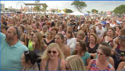 Carolina Country Music Festival kicks off (Image 1)_59689