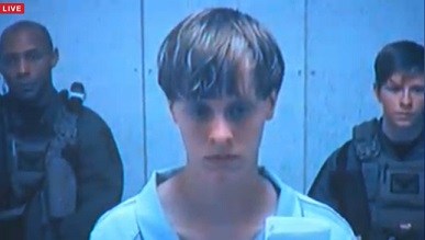 $1M bond set for weapon charge against accused Charleston church gunman (Image 1)_60427