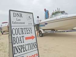 BOAT INSPECTIONS DNR_70439