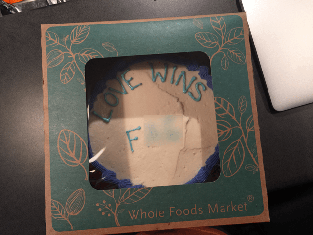 cake-whole-foods2_215937