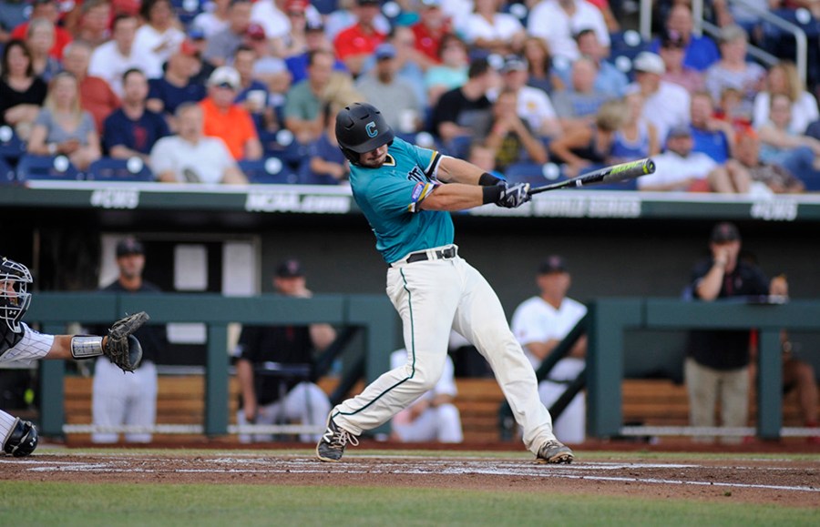 David Parrett vs TX Tech at CWS_244018