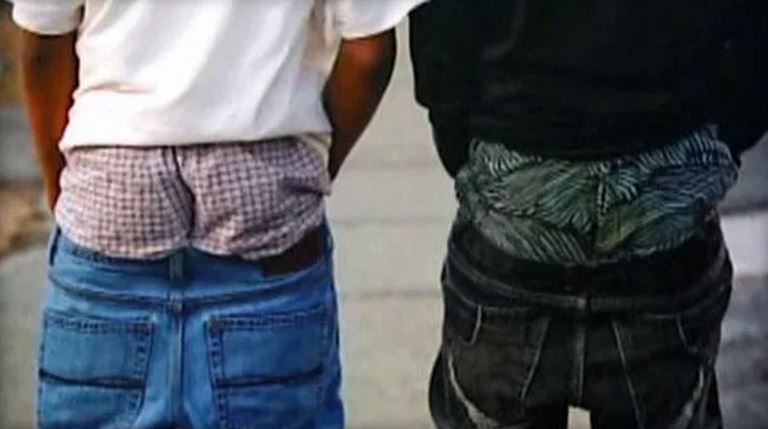 sagging pants_153860