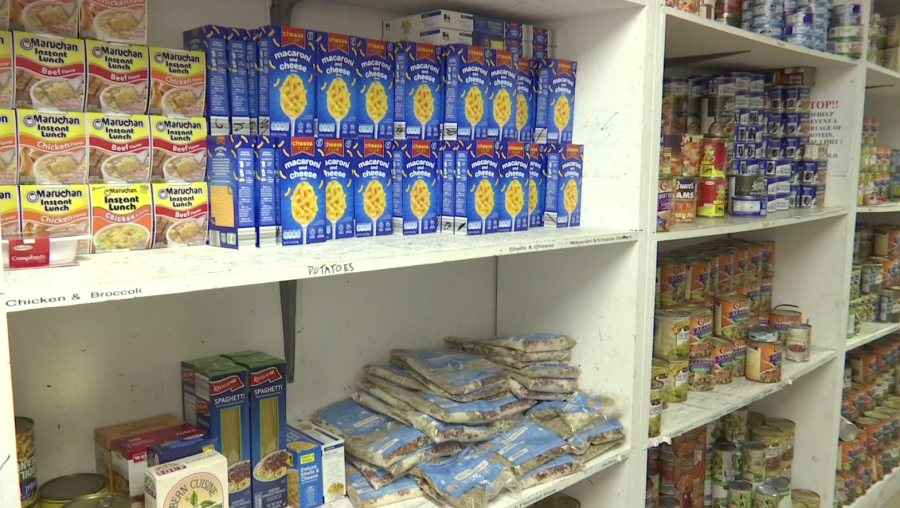 food-pantry_295615