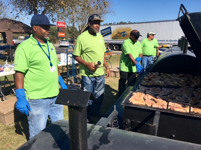 perdue-volunteers_298018