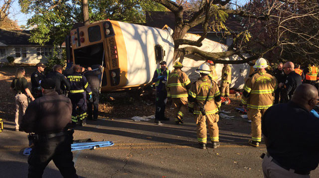 school-bus-crash-chatt_310143