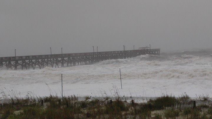 kellybryson-surfside-beach-pier-1130am_290514