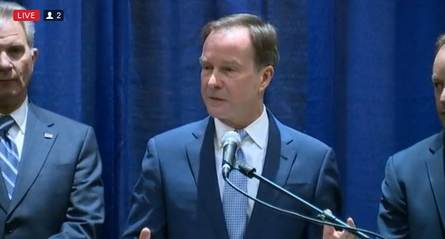 schuette-in-flint_322707