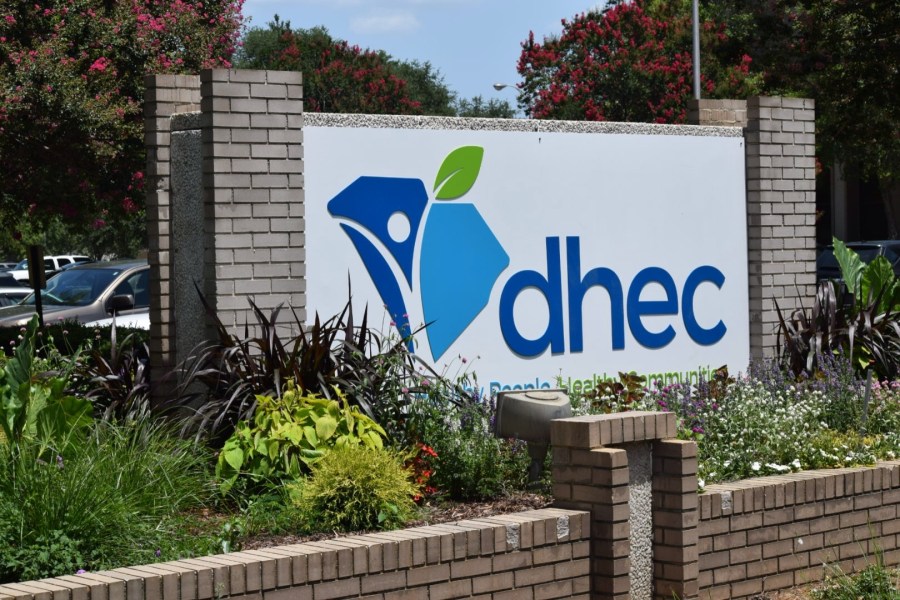 dhec-sign_331553