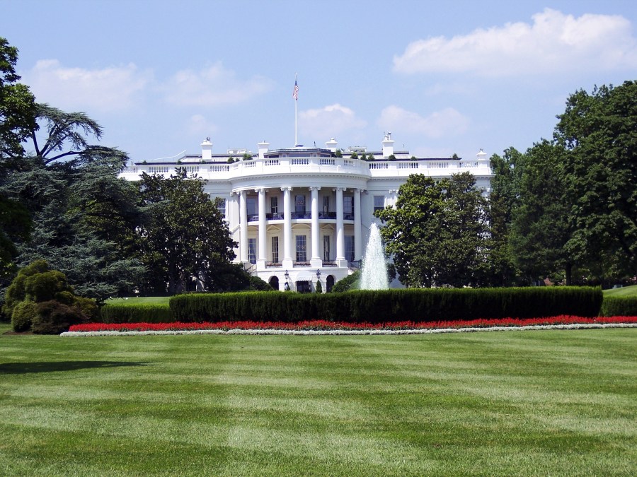 white house_442382