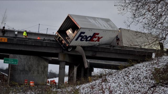 fedex-truck-1_530913