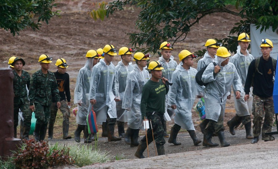 Thailand_Cave_Search_01458-159532.jpg55867612