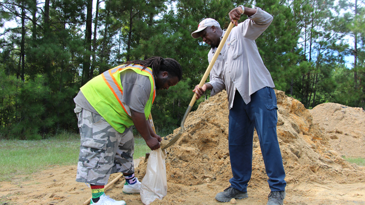 georgetown-sandbags2_1536861267547.jpg