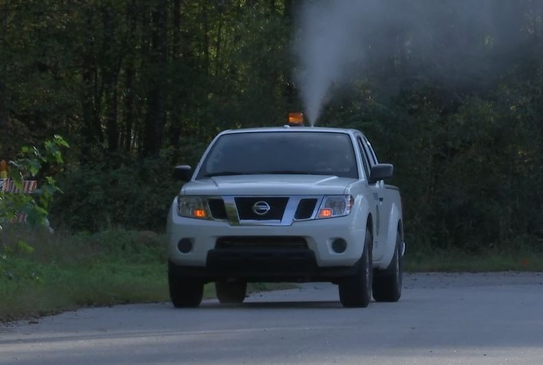 mosquito spray truck_132194