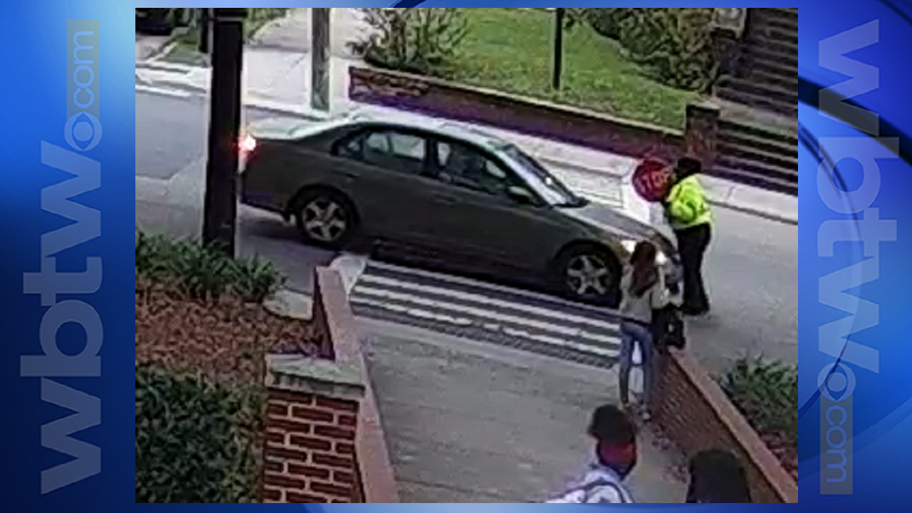 SC sheriff's office looks to identify driver who hit school crossing guard