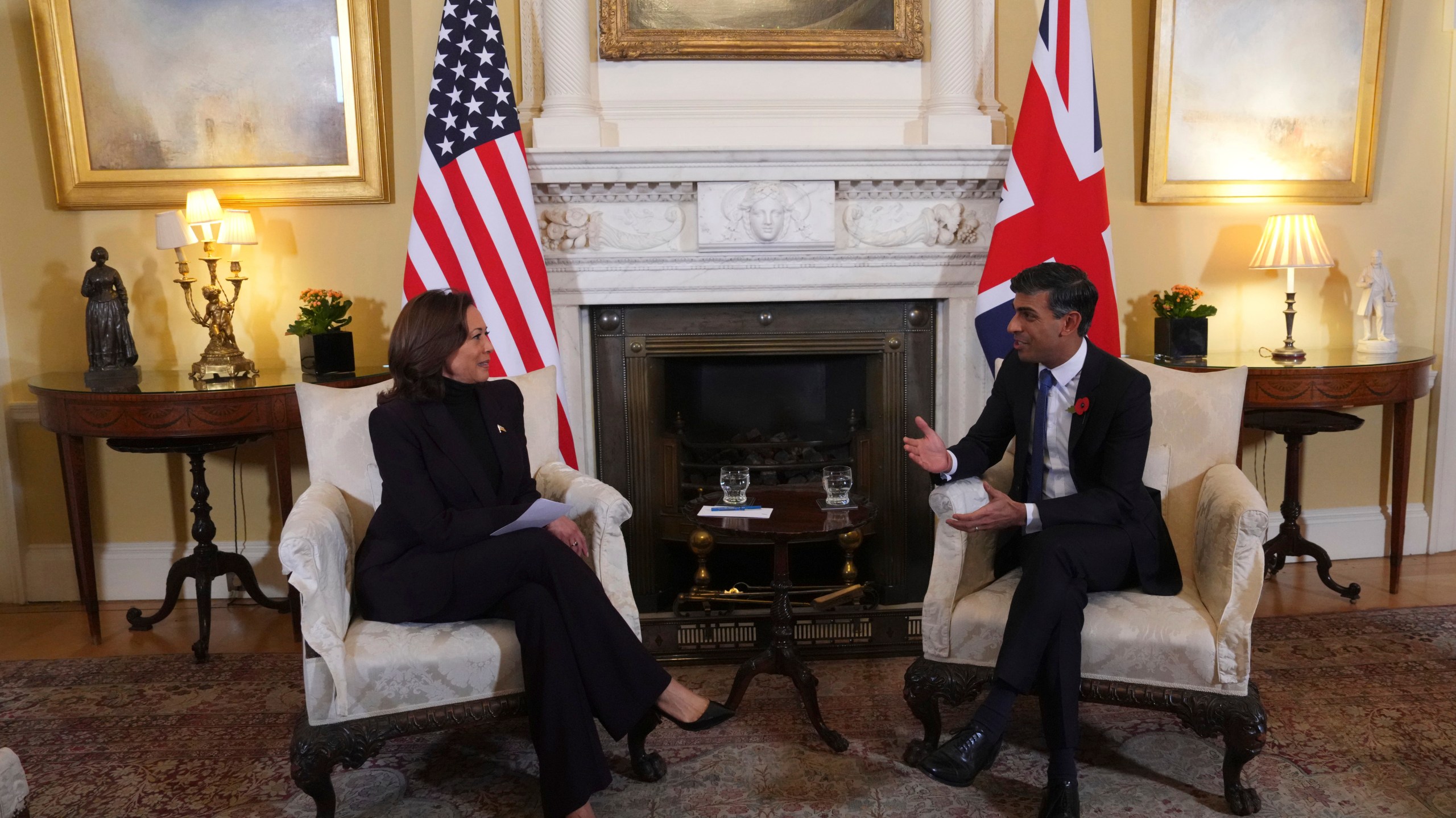 Britain's Prime Minister Rishi Sunak, right, meets with US Vice President Kamala Harris at 10 Downing Street in London, Wednesday Nov. 1, 2023. (Carl Court/Pool Photo via AP)